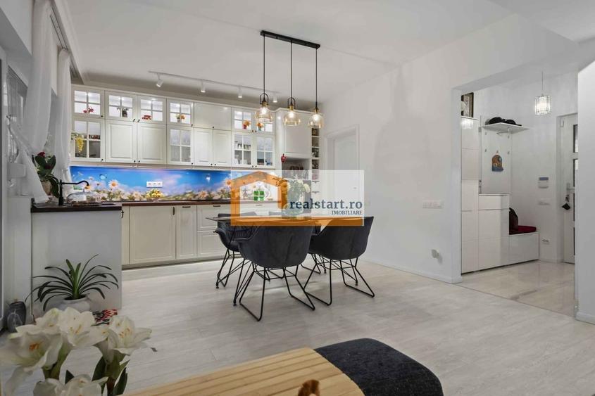 Casă cu 4 camere cu Teren 850 Mp în Central