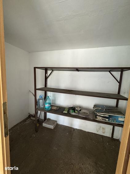 Apartament cu 3 camere în Cetate