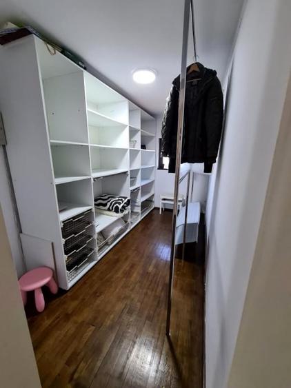 Casă individuală cu 5 camere cu Canalizare în Bătești