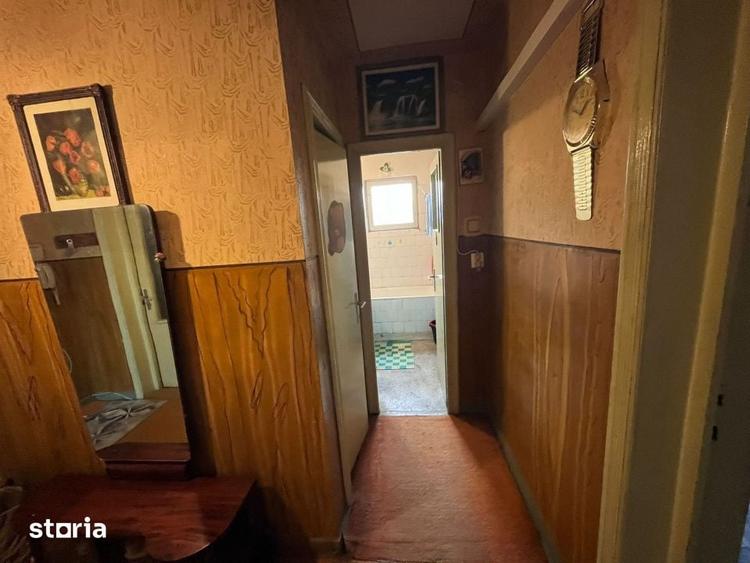 Apartament cu 3 camere decomandat în 1 Mai