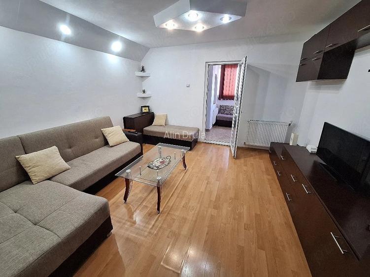 Garsoniere de inchiriat G4 Brazda Craiova