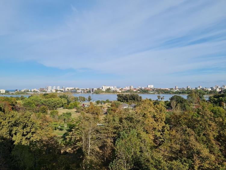 Apartament cu 2 camere în City Park Mall