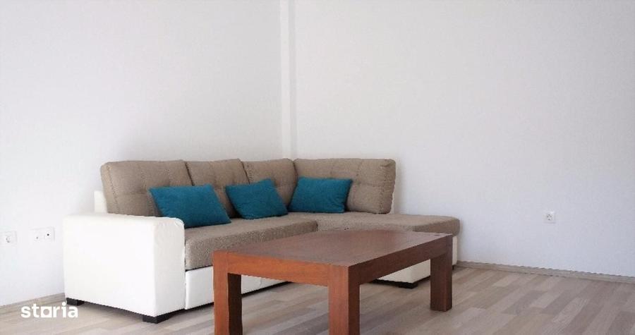 Apartament cu 2 camere decomandat în Cantemir