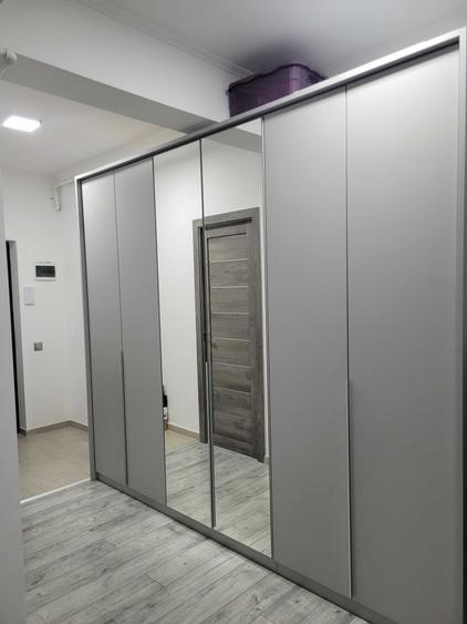 Apartament cu 2 camere decomandat în Florești