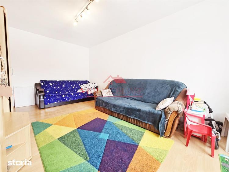 Apartament cu 3 camere, mobilat în Rahova