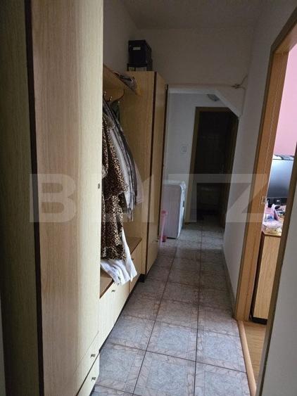 Apartament cu 3 camere decomandat, mobilat în Soarelui