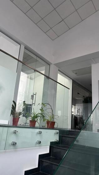Spațiu comercial, de 100 mp, în Central
