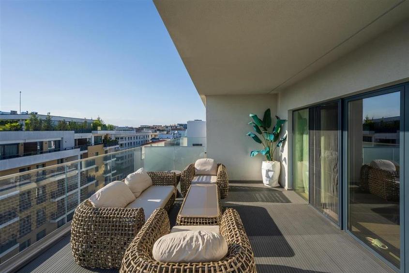 Penthouse Herastrau  Modern and High End finishes  2 parking - 4