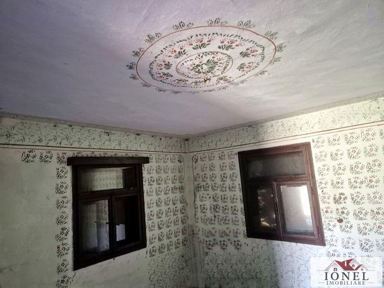 Casă individuală cu 6 camere cu Teren 1043 Mp în Bistra