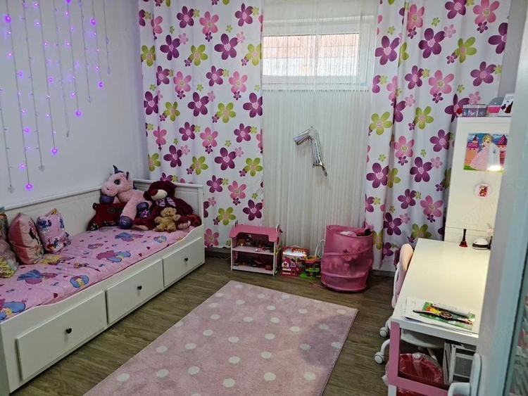 Casă cu Teren 1000 Mp în Semicentral