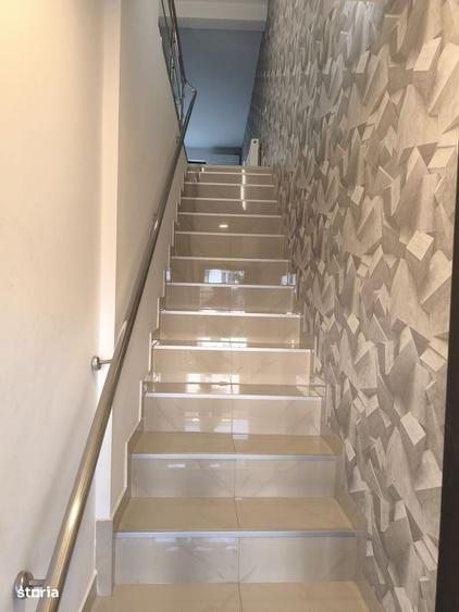 Casă cu 4 camere cu Teren 250 Mp în Central