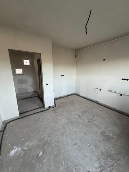 Casă individuală cu 4 camere cu Teren 120 Mp în Florești