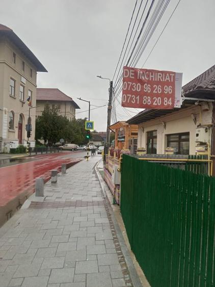 Spațiu comercial, de 100 mp, în Central