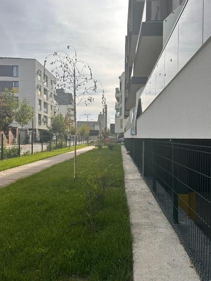 Apartament cu 2 camere decomandat în Theodor Pallady