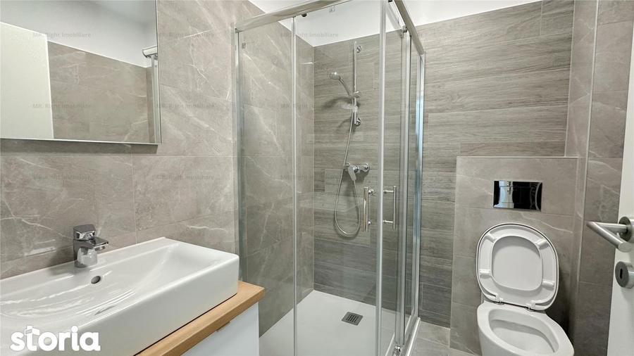 Apartament cu 3 camere decomandat, mobilat în Tractorul