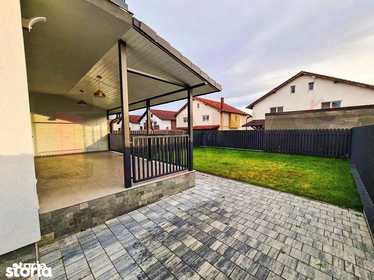 Casă cu 4 camere în Central