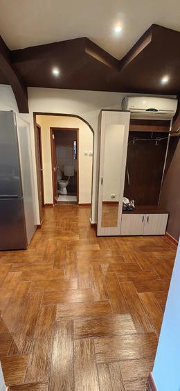 Apartament cu 2 camere decomandat în Micro 9
