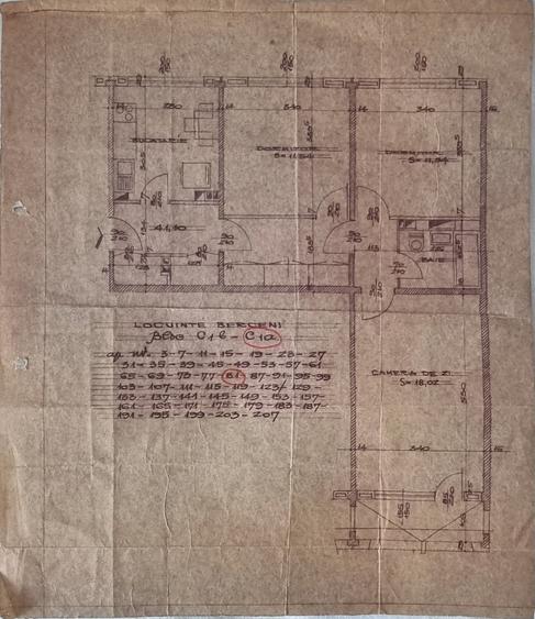 Apartament cu 3 camere decomandat în Berceni