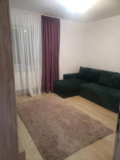 Apartament cu 2 camere decomandat în Roșu