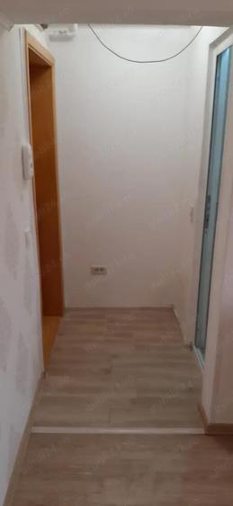 Garsonieră decomandată în Roman