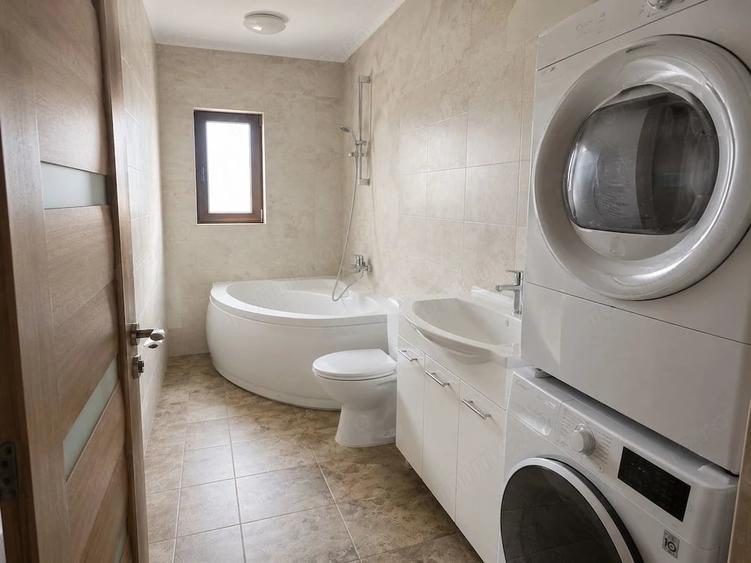 Casă cu 4 camere cu Teren 200 Mp în Ciarda Roșie
