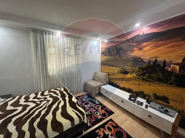 Casă individuală cu 6 camere cu Teren 1200 Mp în Afumați