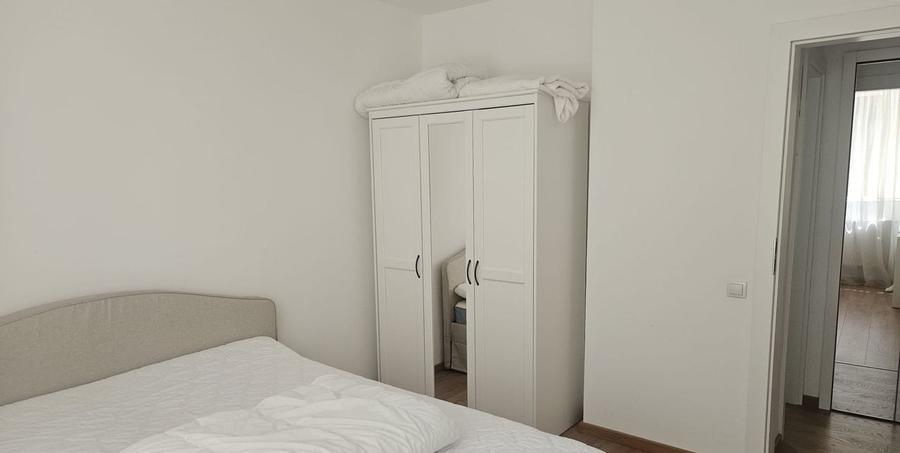 Apartament cu 2 camere decomandat în Pajura