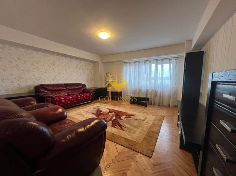 Apartament cu 4 camere semidecomandat, mobilat în Gheorgheni
