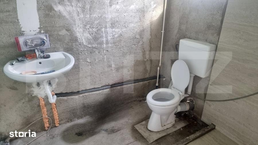 Casă cu 6 camere cu Teren 2700 Mp în Mărășești