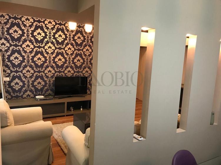 Apartament cu 3 camere decomandat în Panduri