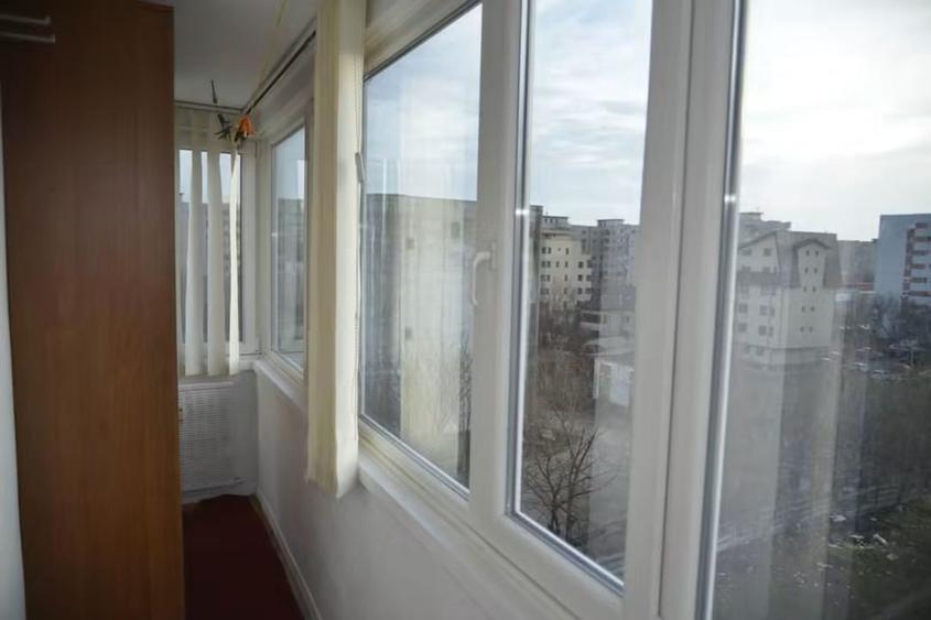 Apartament cu 3 camere decomandat în 13 Septembrie