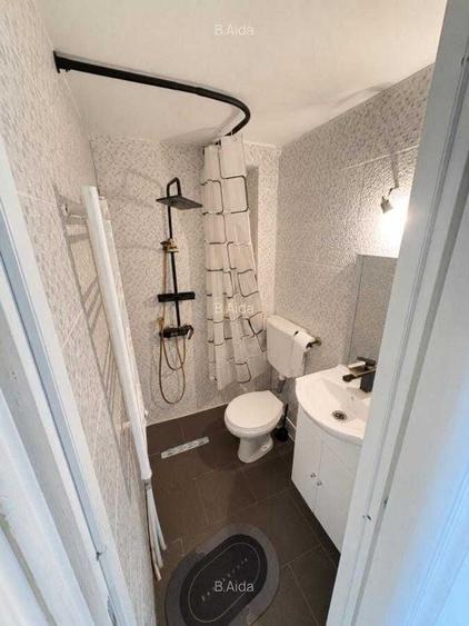 Vand apartament renovat 2 camere - 3
