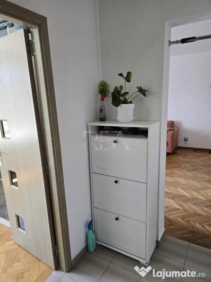 Apartament cu 2 camere semidecomandat în Sala Palatului