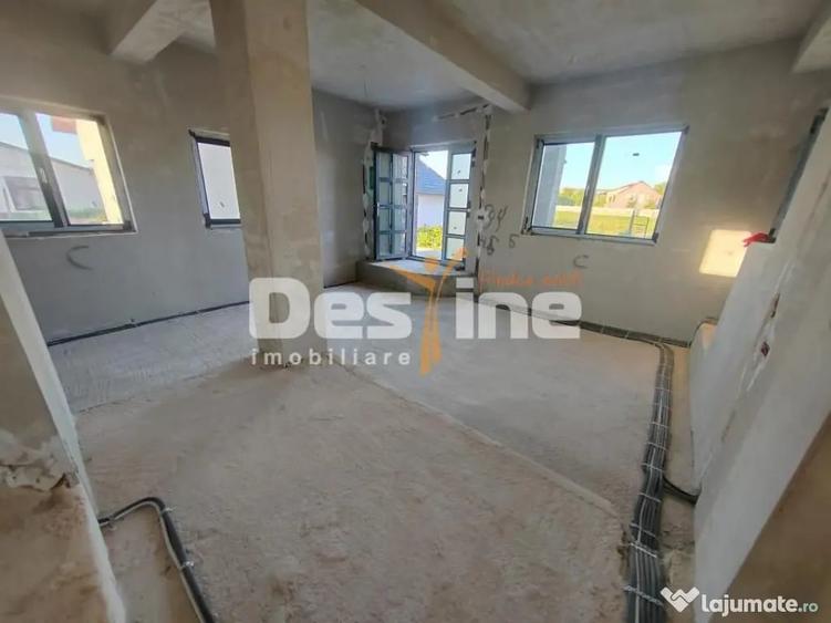 Casă cu 3 camere cu Teren 500 Mp în Lunca Cetățuii