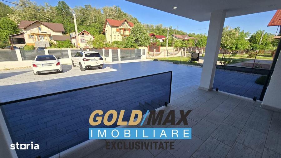 Casă cu 4 camere cu Teren 1540 Mp în Albota