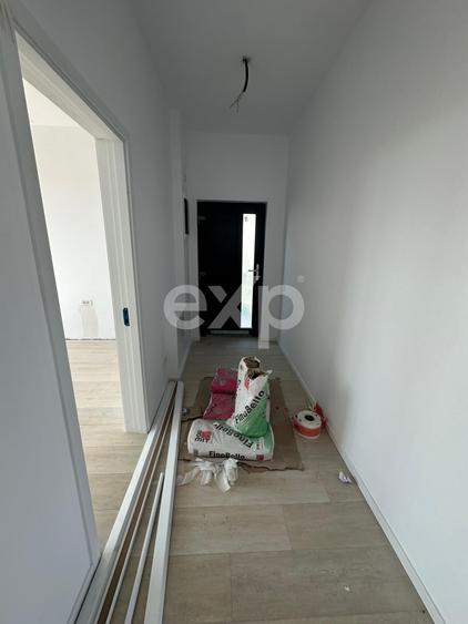 Casă individuală cu 3 camere cu Teren 250 Mp în Clinceni