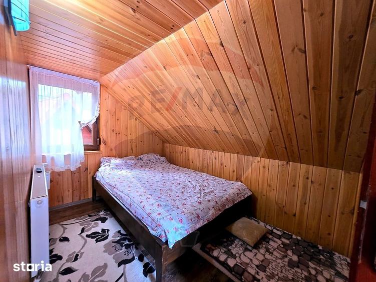 Casă cu 4 camere cu Teren 889 Mp în Râșca
