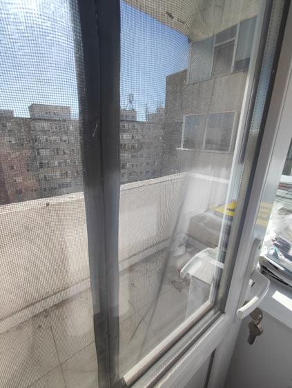 Apartament cu 3 camere decomandat în Boema