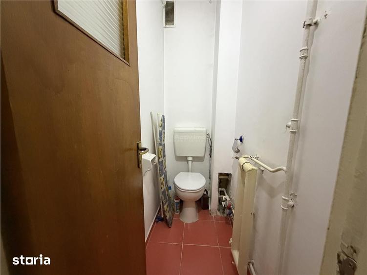 Apartament cu 4 camere în Drumul Taberei