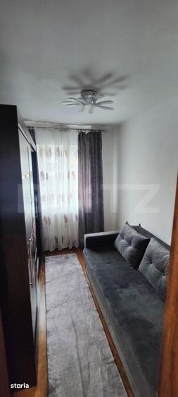 Apartament cu 3 camere în Micro 9
