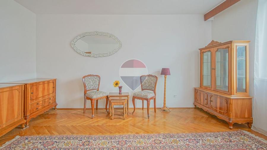 Apartament cu 3 camere de închiriat în zona Blumana - 2