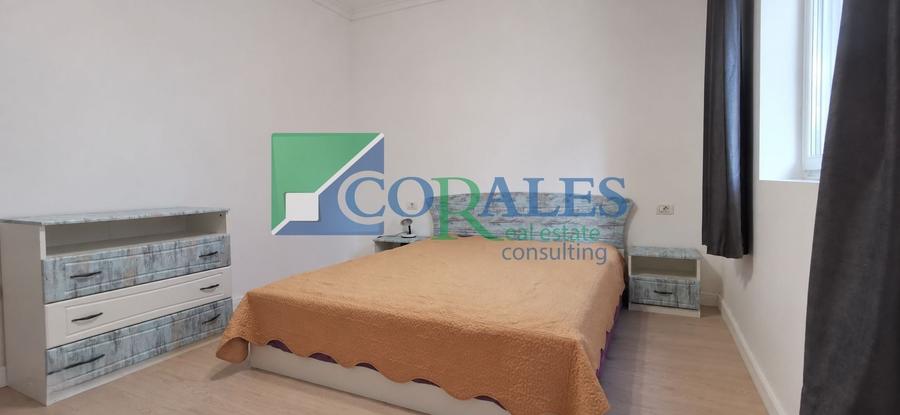 Apartament cu 2 camere semidecomandat, mobilat în Chișoda
