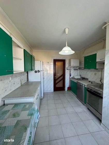 Apartament cu 4 camere în Central
