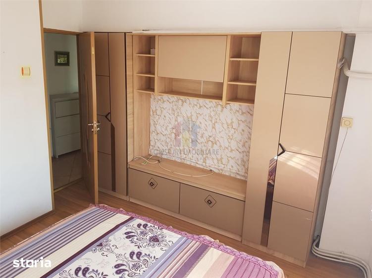 Apartament cu 2 camere decomandat în Radu Negru