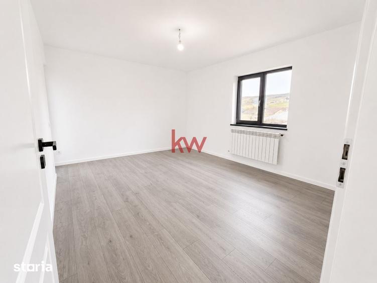 Casă cu 4 camere cu Teren 600 Mp în Dumești