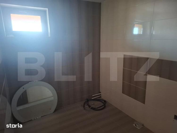 Casă cu 4 camere în Valea