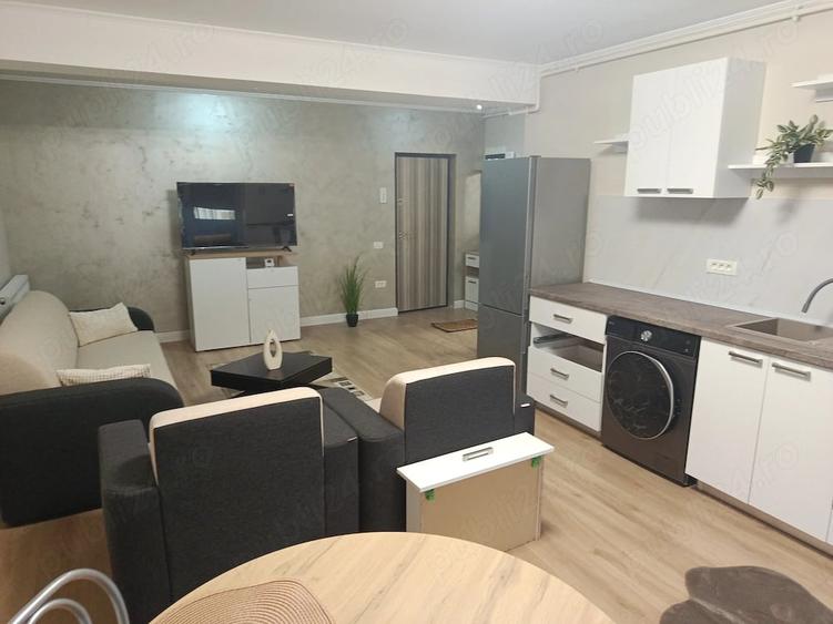 Apartament cu 2 camere decomandat în Tomis Plus