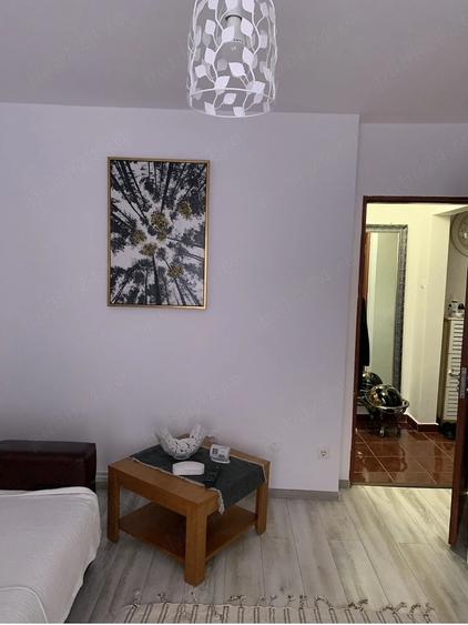 Garsonieră decomandată în Vlahuță