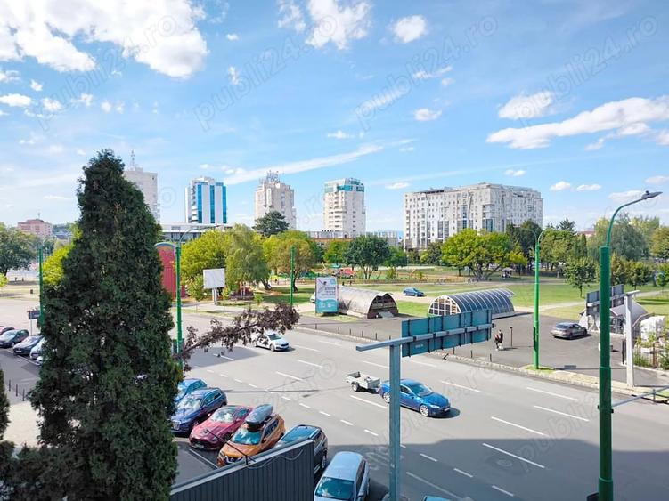 Apartament cu 2 camere decomandat în 15 Noiembrie