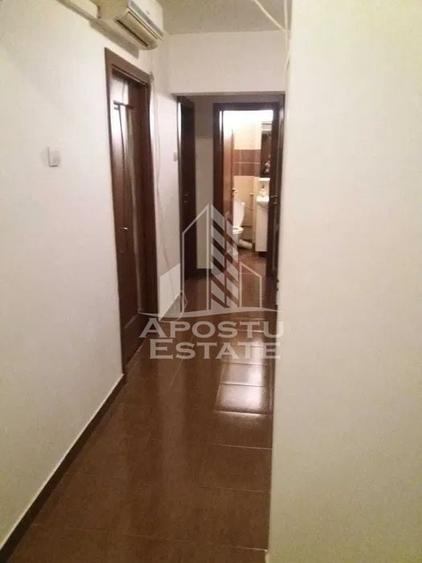 Apartament cu 3 camere decomandat, mobilat în Olimpia-Stadion